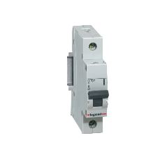 RX3 MINIDISJUNTOR 10A TRIPOLAR 3000A CURVA C