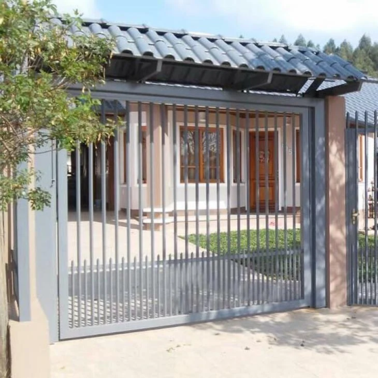 Portão Com grades mais espaçadas