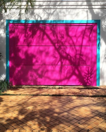 Portão Contrastes sempre são um diferencial