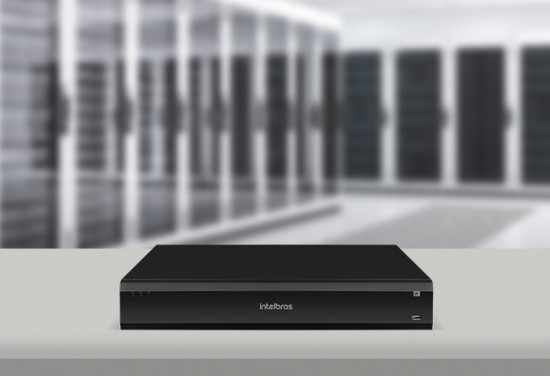 GRAVADOR DIGITAL INTELBRAS INTELIGENTE EM REDE DE 32 CANAIS ePoE INVD 9032 PE FTU